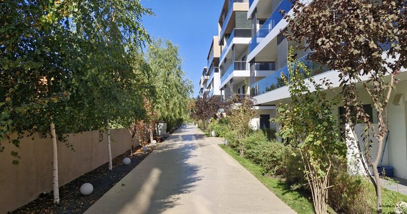 Iancu Nicolae 2 Camere  68mp   lux  Gran Park  Piscina